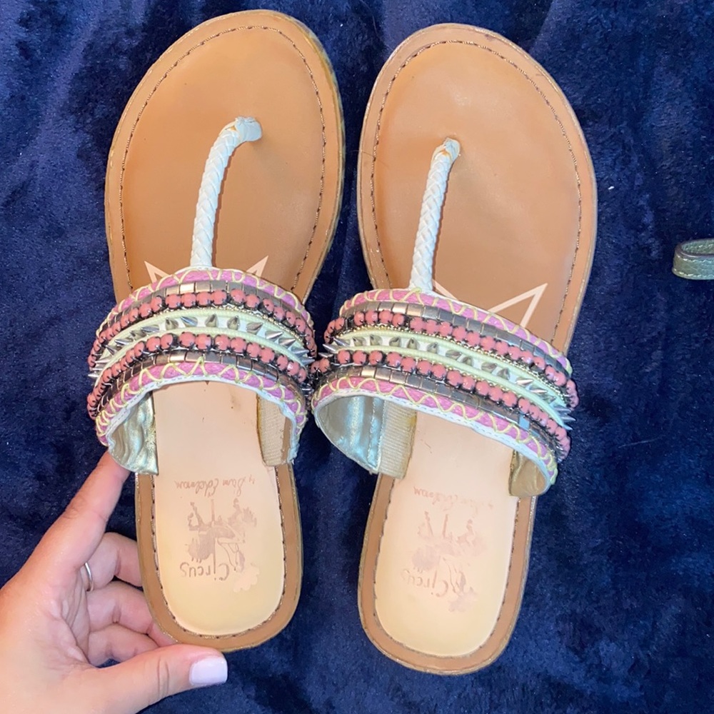Circus sandals